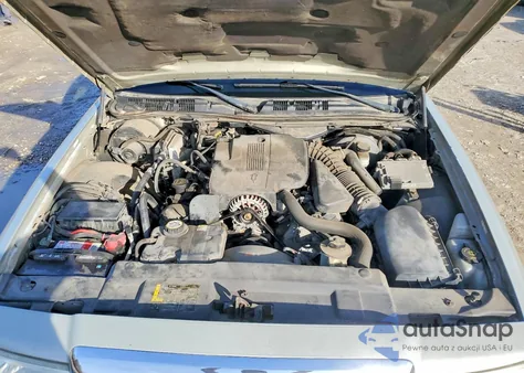 2005 Mercury Grand Marquis Ls z USA, uszkodzony, nr VIN 2MEFM75W35X626234